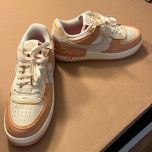 Nike Air Force 1 shadow